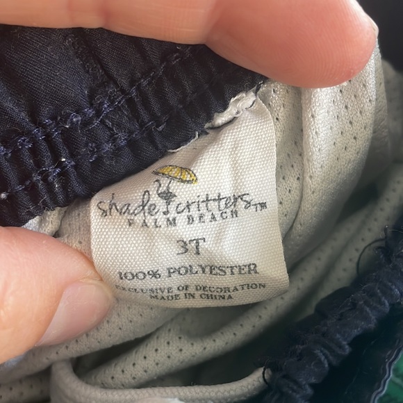 Boys 3T SWIM TEUNKS BY SHADE CRITTERS .  UV50. - Picture 2 of 2